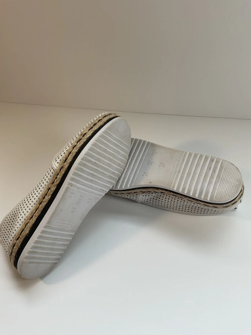 Women’s White Perforated Espadrille Slip On Flats Size 6 Lightweight Comfort
